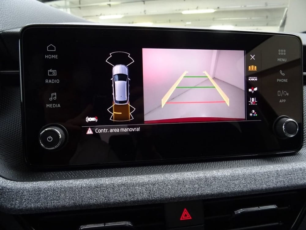 Skoda Kamiq nuova a Como (12)