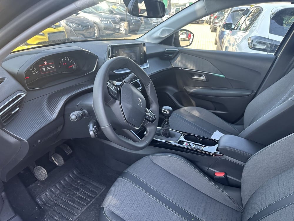 Peugeot 208 usata a Milano (11)
