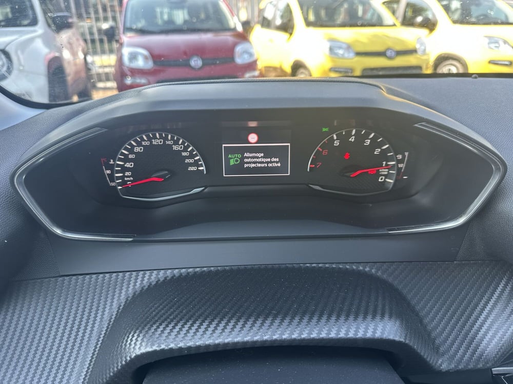 Peugeot 208 usata a Milano (15)