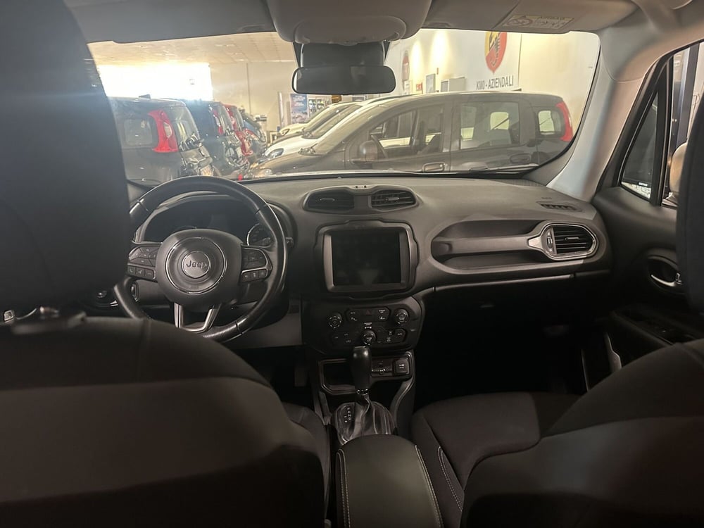Jeep Renegade usata a Milano (9)