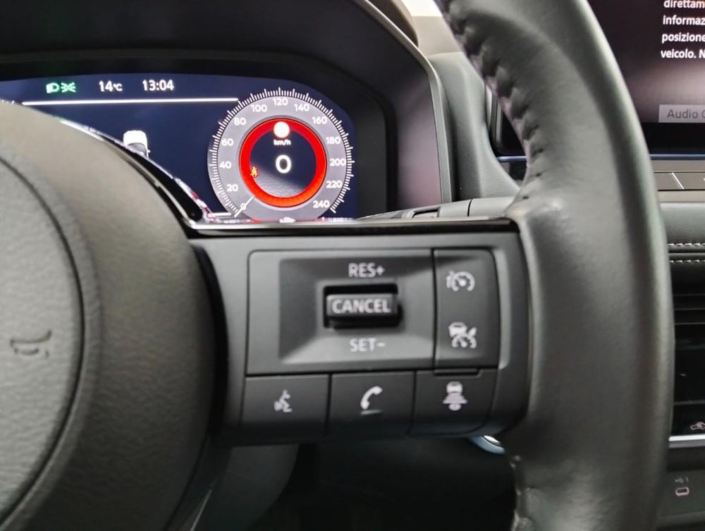 Nissan X-Trail usata a Como (11)
