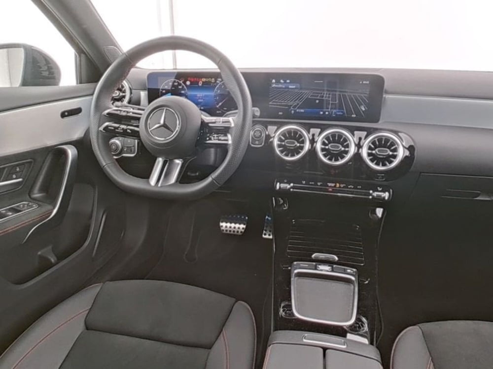 Mercedes-Benz Classe A usata a Monza e Brianza (8)