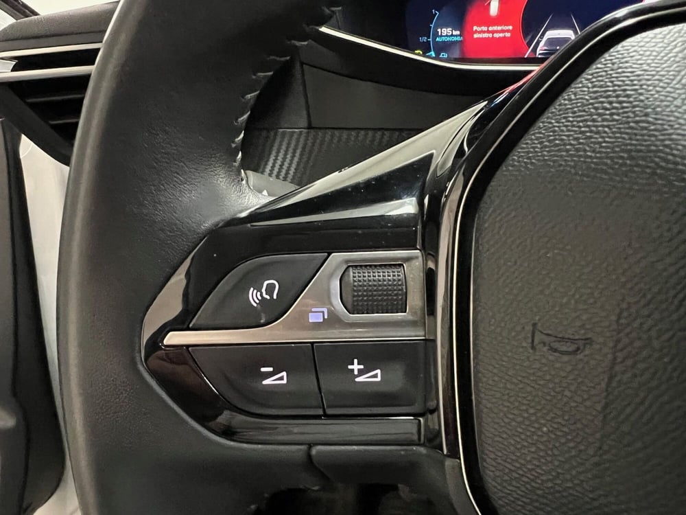 Peugeot 208 usata a Bari (18)
