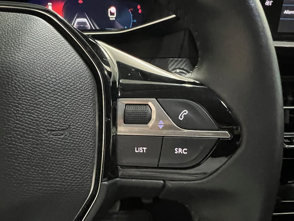 Peugeot 208 usata a Bari (19)