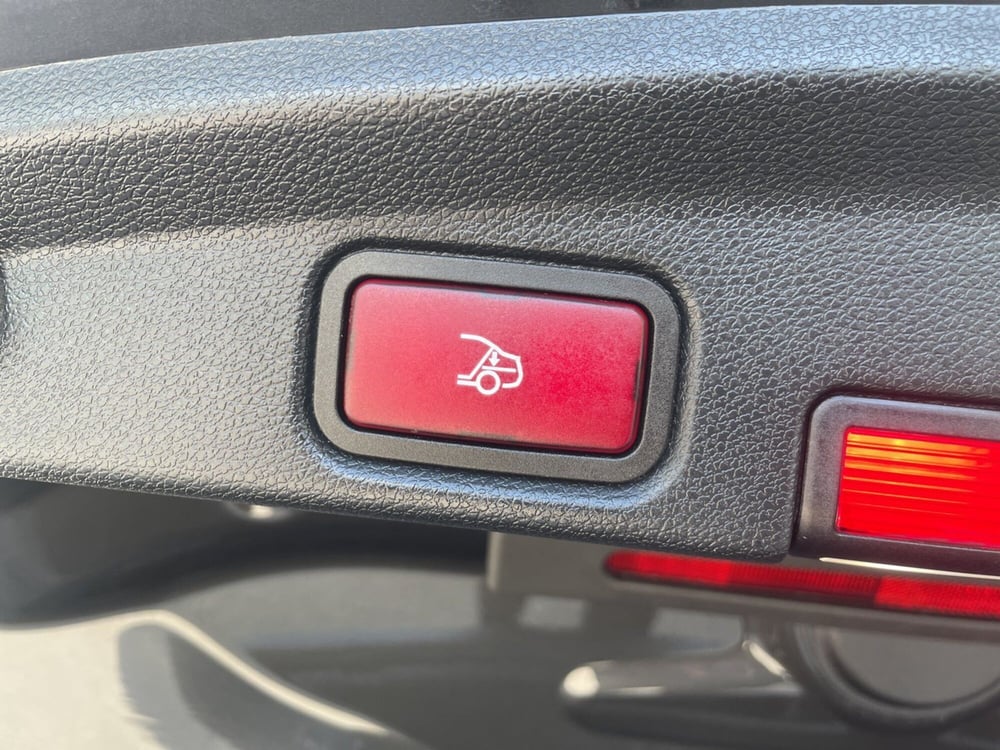 Mercedes-Benz Classe E Cabrio usata a Pescara (12)