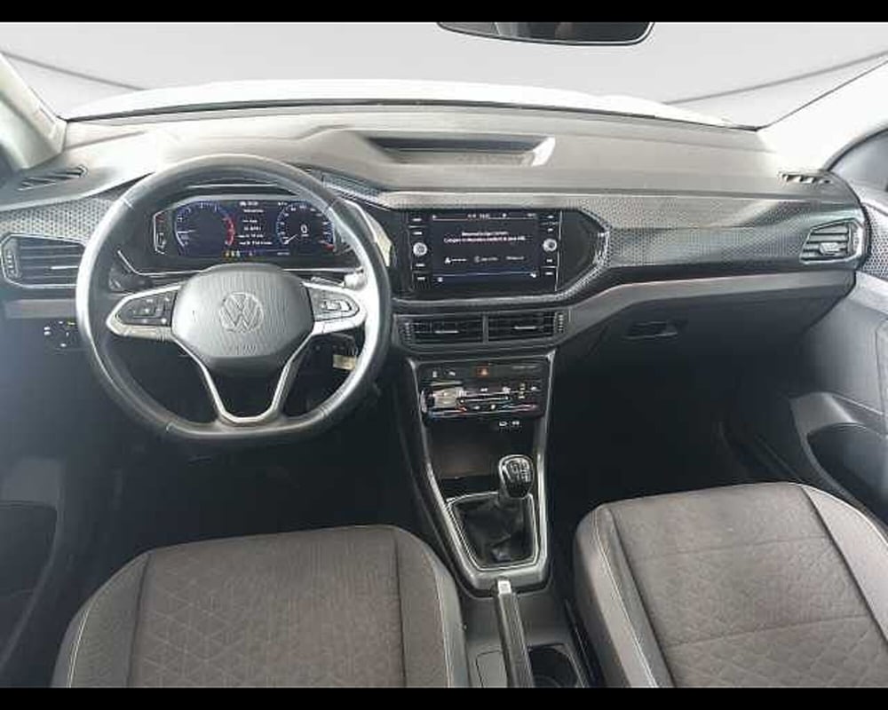 Volkswagen T-Cross usata a Roma (6)