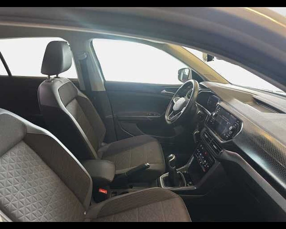Volkswagen T-Cross usata a Roma (8)