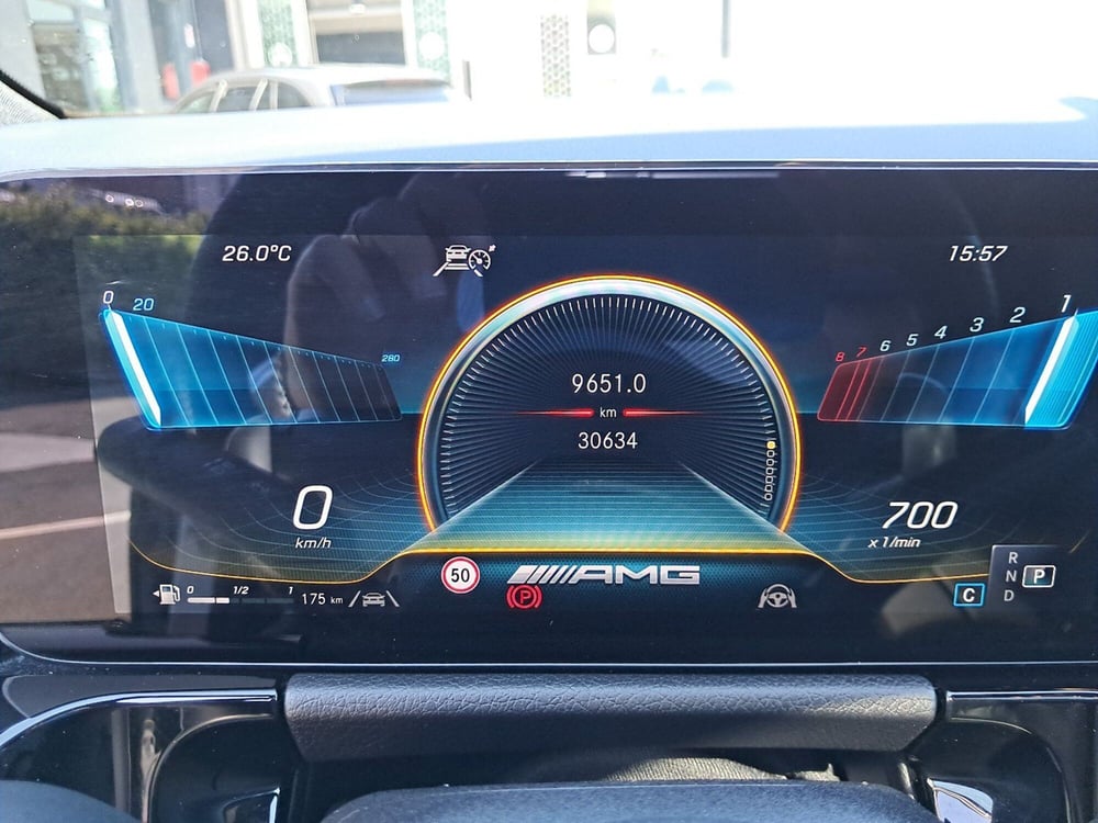 Mercedes-Benz GLA SUV usata a Salerno (9)