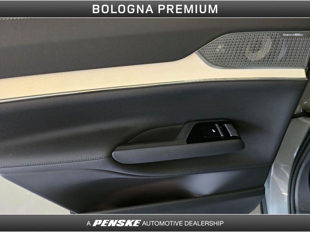Volvo EX90 usata a Bologna (14)