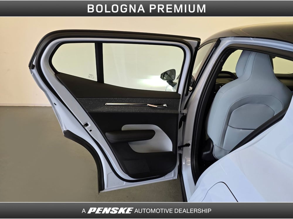 Volvo EX30 usata a Bologna (16)