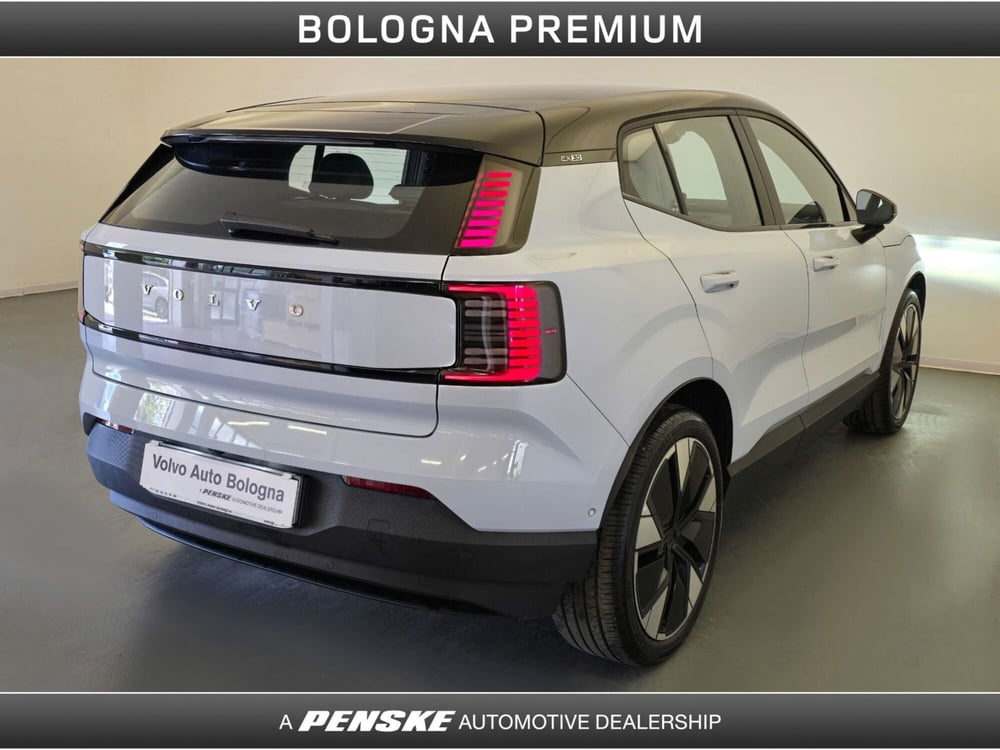 Volvo EX30 usata a Bologna (2)