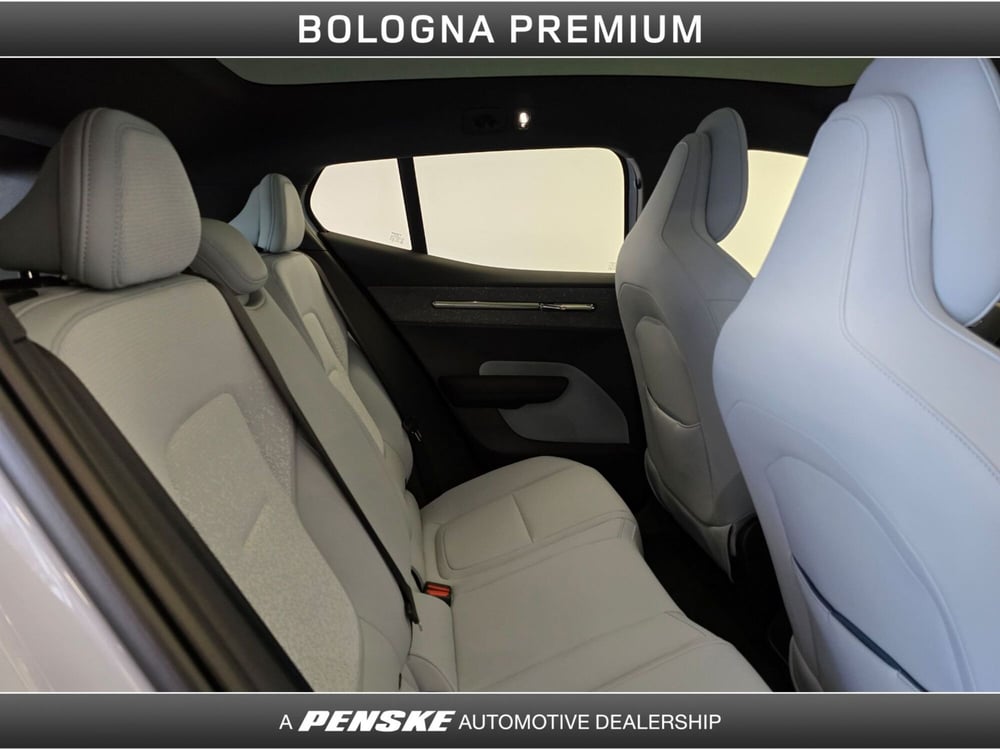 Volvo EX30 usata a Bologna (5)