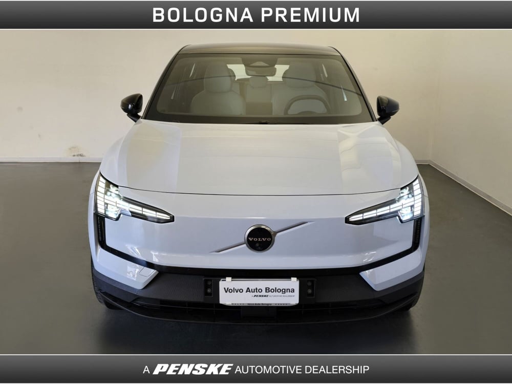 Volvo EX30 usata a Bologna (7)