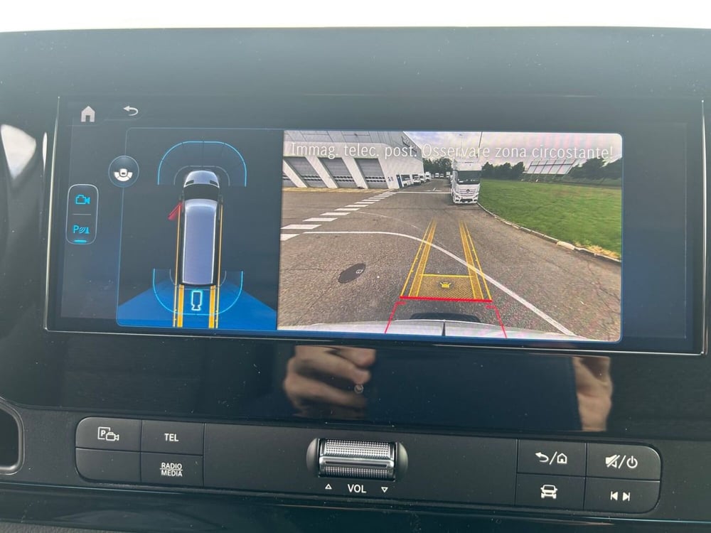 Mercedes-Benz Sprinter nuova a Milano (20)