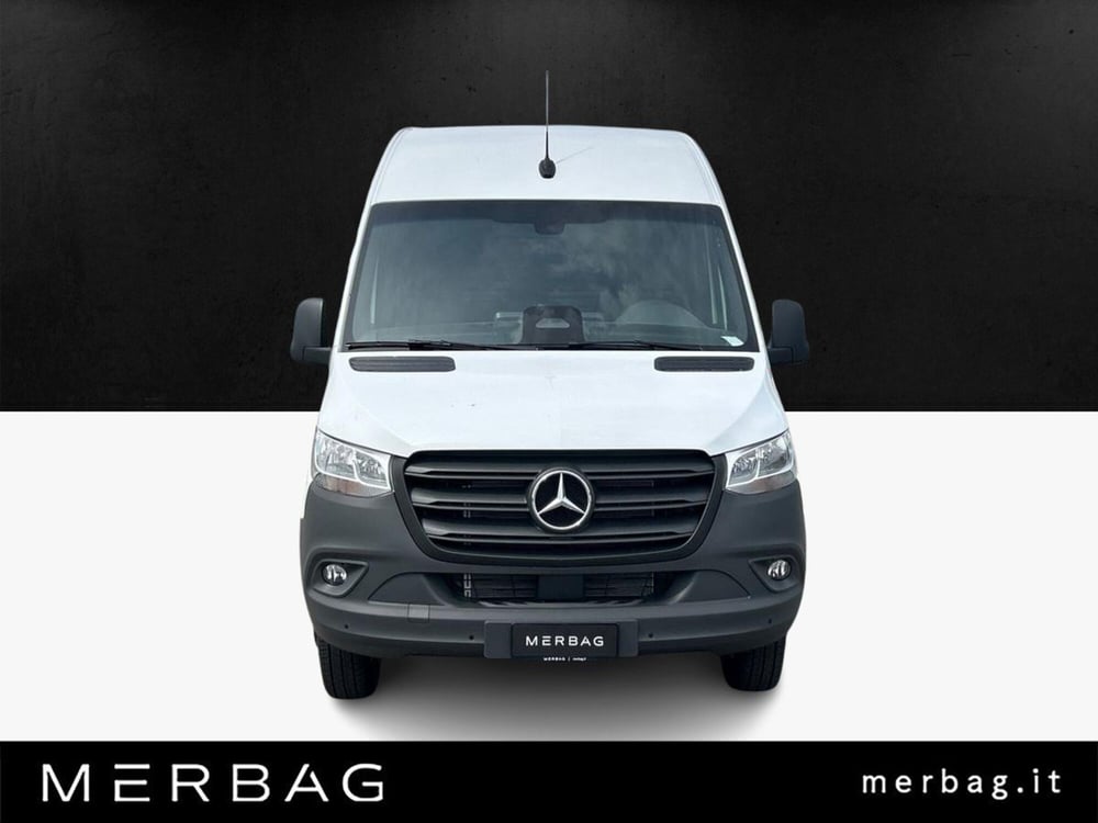 Mercedes-Benz Sprinter nuova a Milano (3)