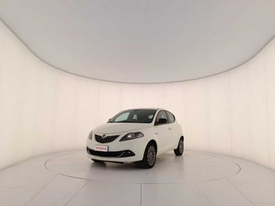 Lancia Ypsilon 1.0 FireFly 5 porte S&amp;S Hybrid Gold Plus del 2023 usata a Treviso