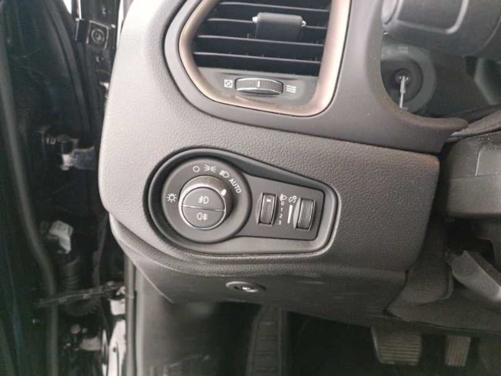 Jeep Renegade usata a Treviso (13)