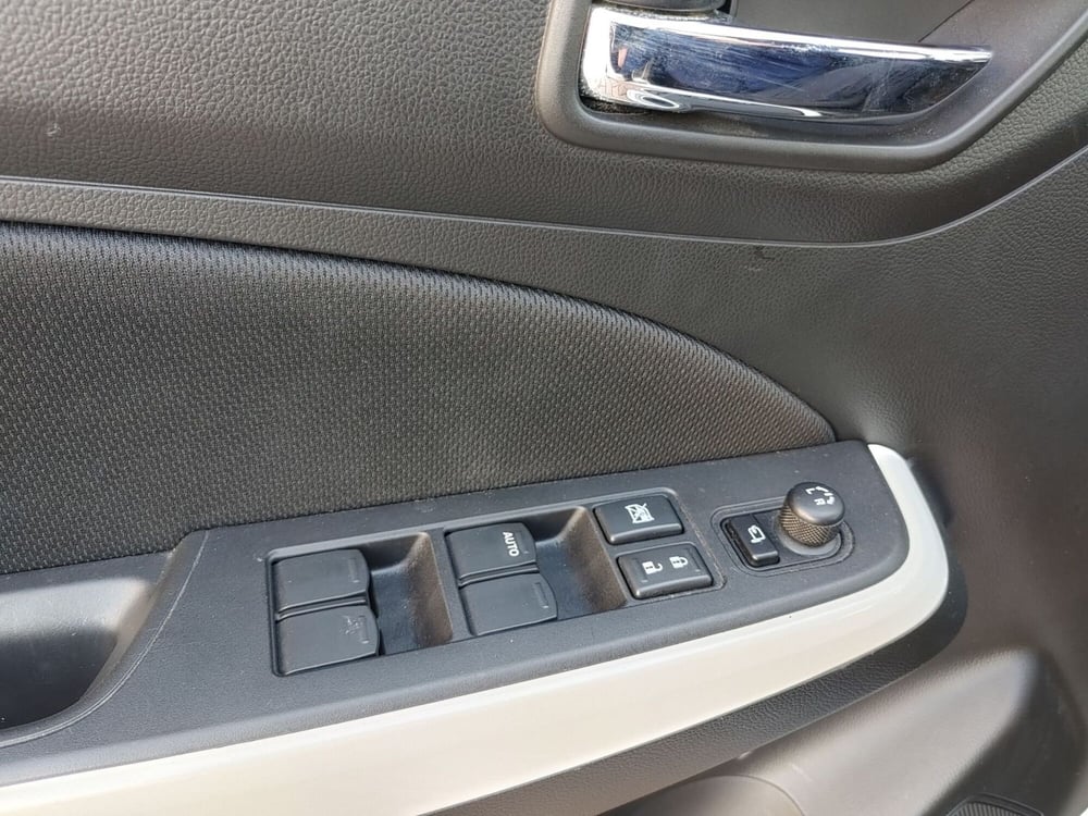 Suzuki Swift usata a Vercelli (16)