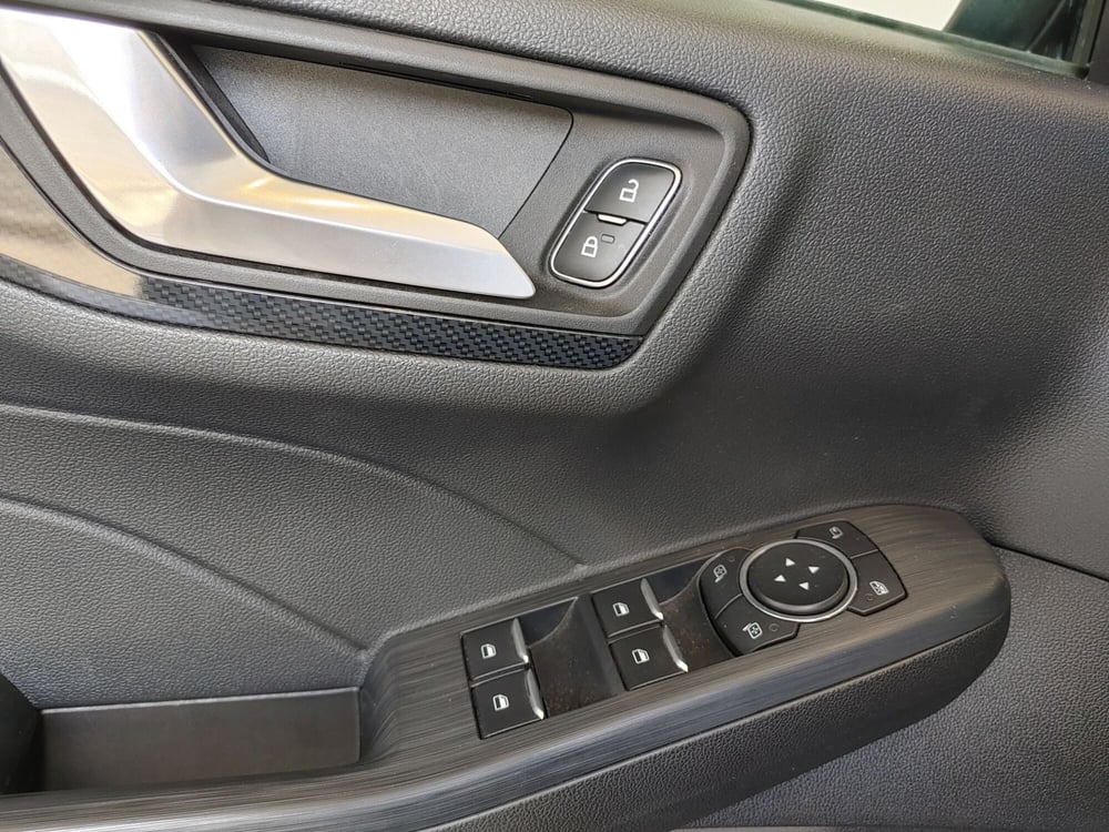 Ford Kuga usata a Vercelli (18)