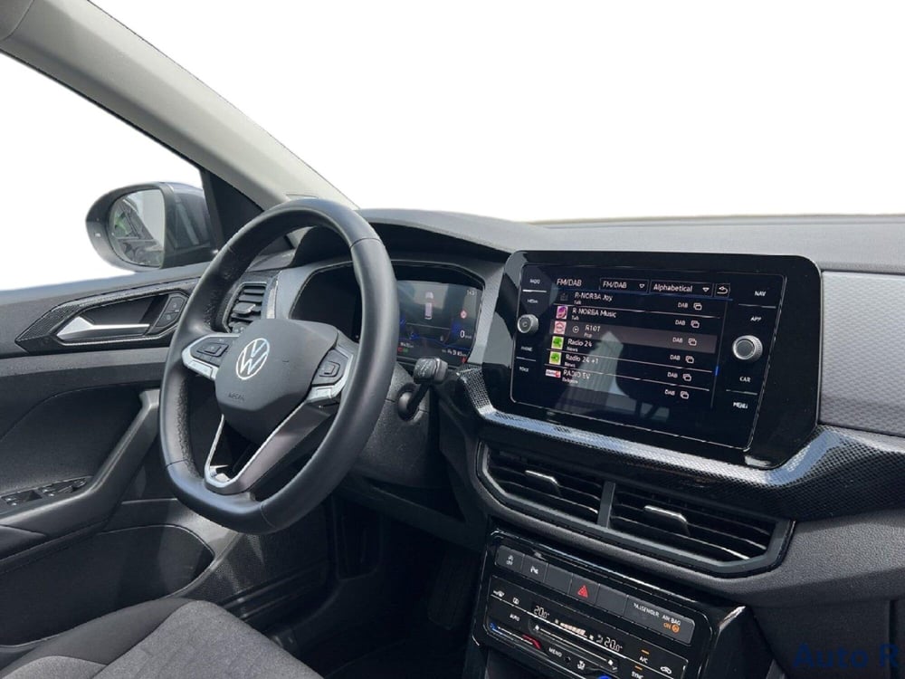 Volkswagen T-Cross usata a Potenza (11)