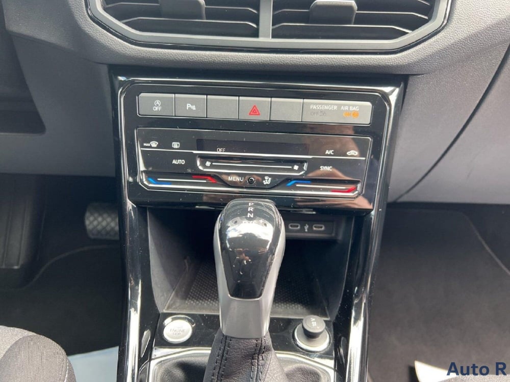 Volkswagen T-Cross usata a Potenza (14)