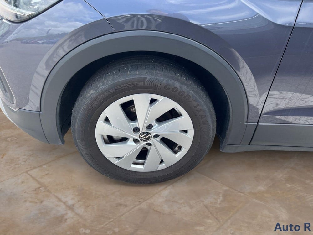Volkswagen T-Cross usata a Potenza (17)