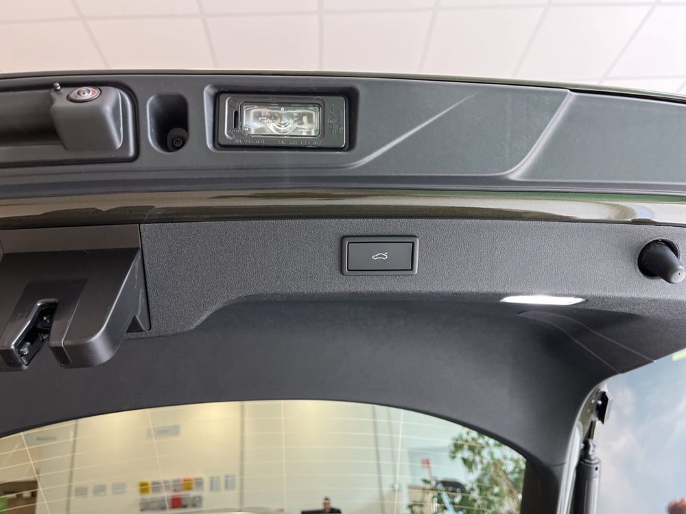 Skoda Enyaq Coupé nuova a Modena (11)