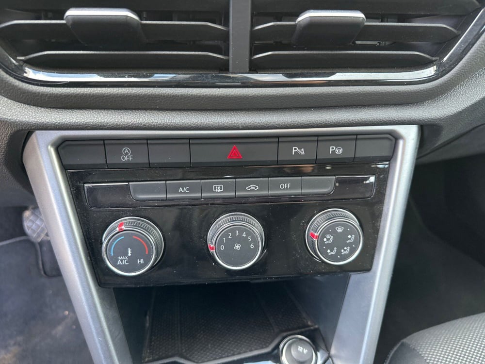 Volkswagen T-Roc usata a Salerno (16)