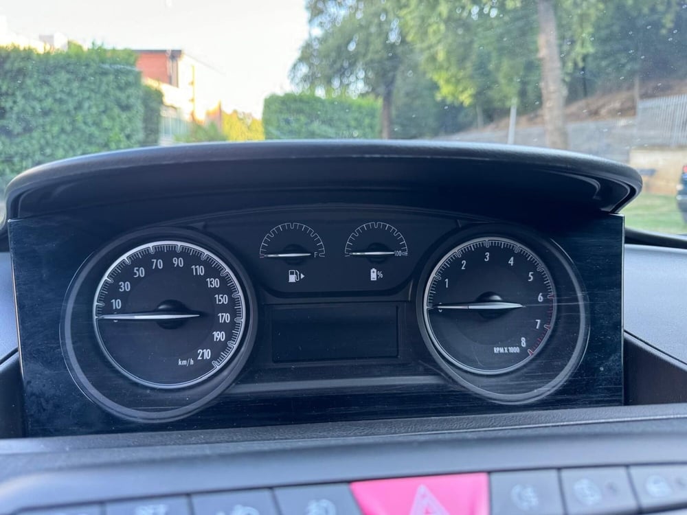 Lancia Ypsilon usata a Salerno (20)