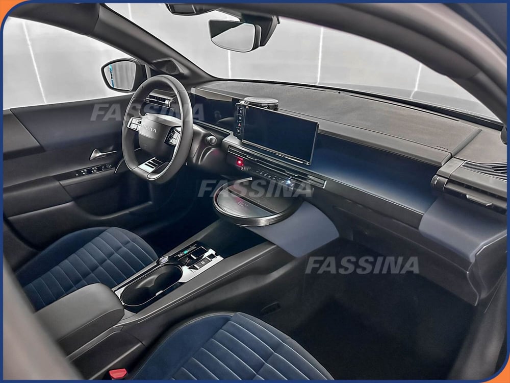 Lancia Ypsilon nuova a Milano (12)