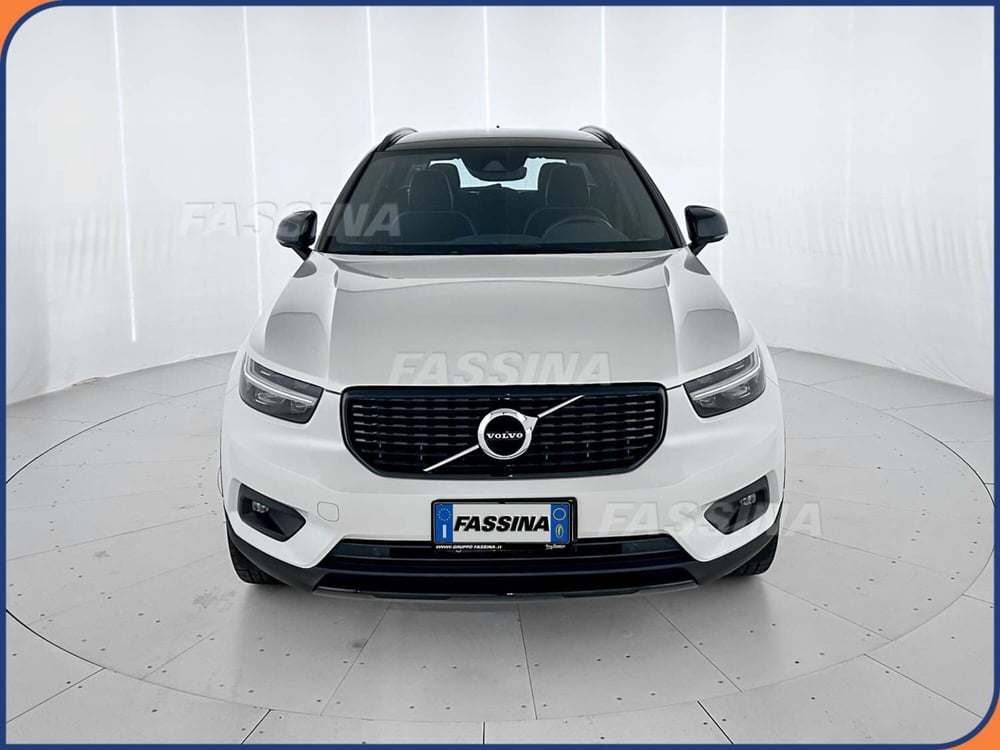 Volvo XC40 usata a Milano (2)