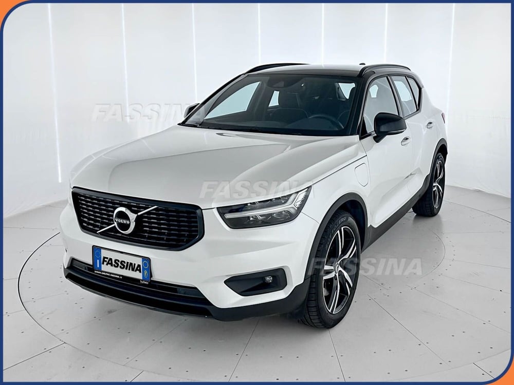 Volvo XC40 usata a Milano (3)