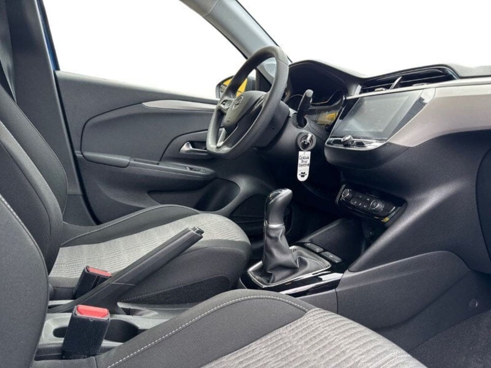 Opel Corsa usata a Lecco (11)