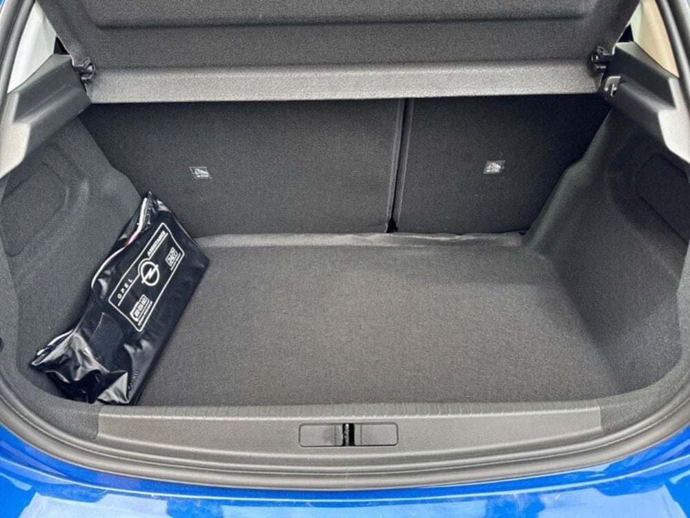 Opel Corsa usata a Lecco (6)