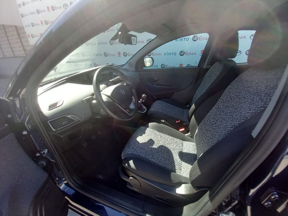 Lancia Ypsilon usata a Cagliari (9)