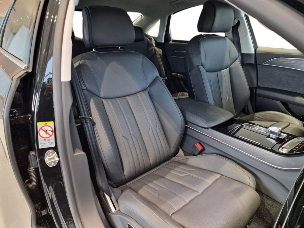 Audi A8 usata a Bari (8)