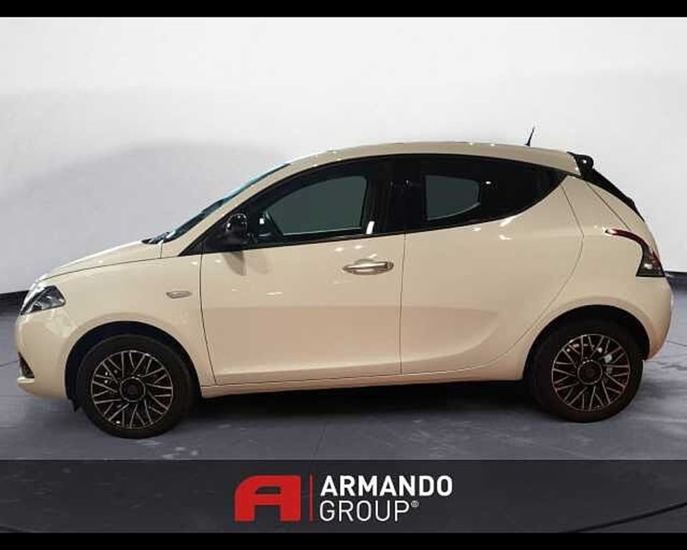 Lancia Ypsilon usata a Cuneo (8)