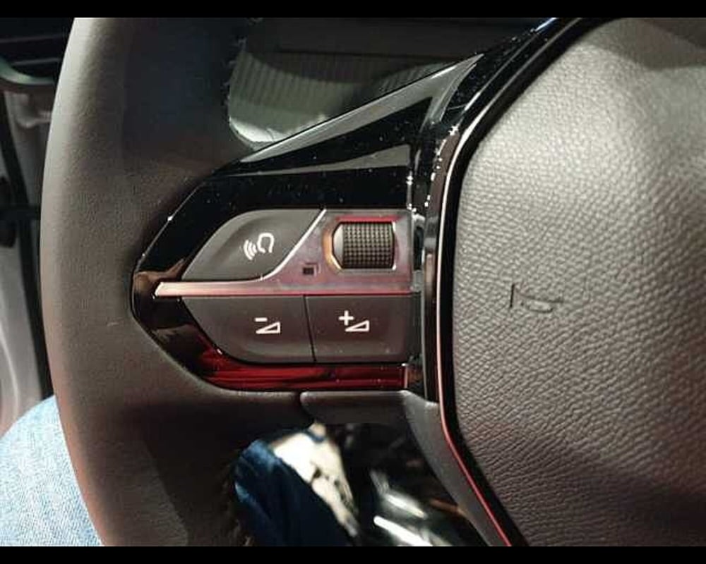 Peugeot 2008 nuova a Cuneo (19)