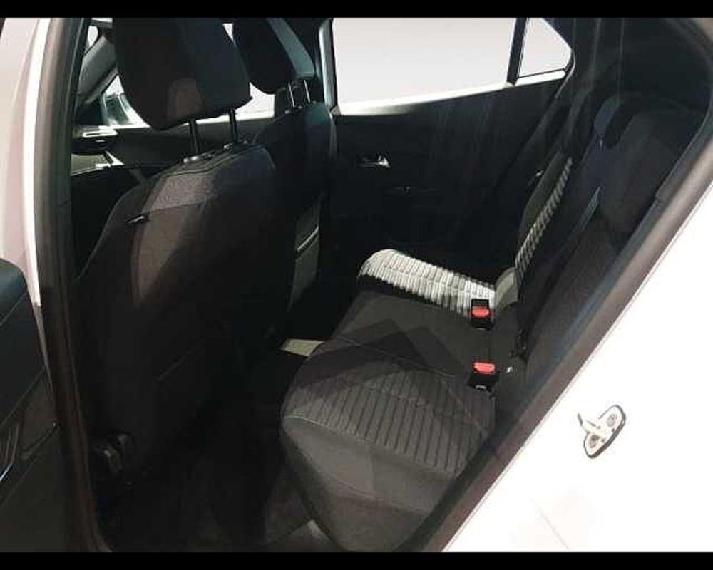 Peugeot 2008 nuova a Cuneo (14)