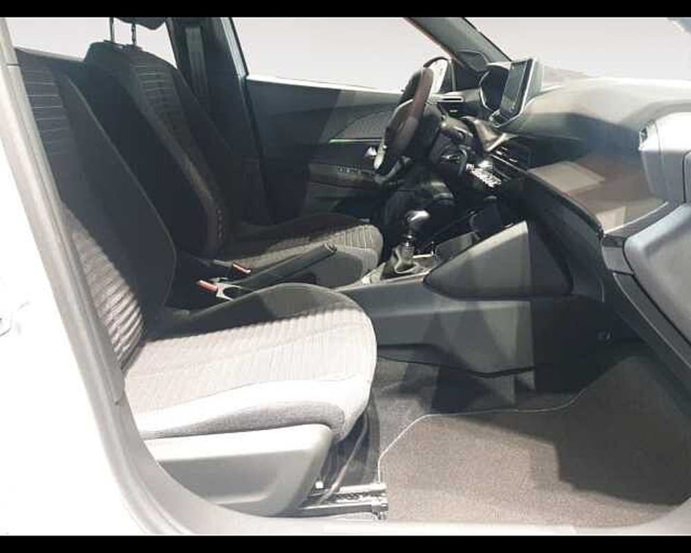 Peugeot 2008 nuova a Cuneo (13)