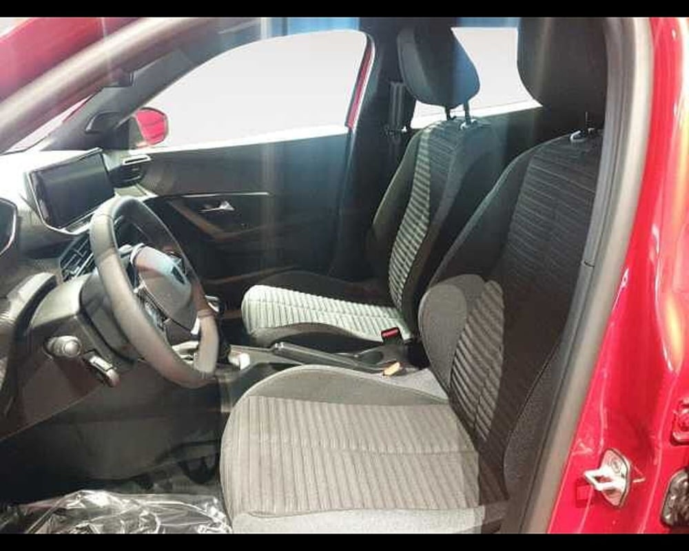 Peugeot 2008 nuova a Cuneo (12)