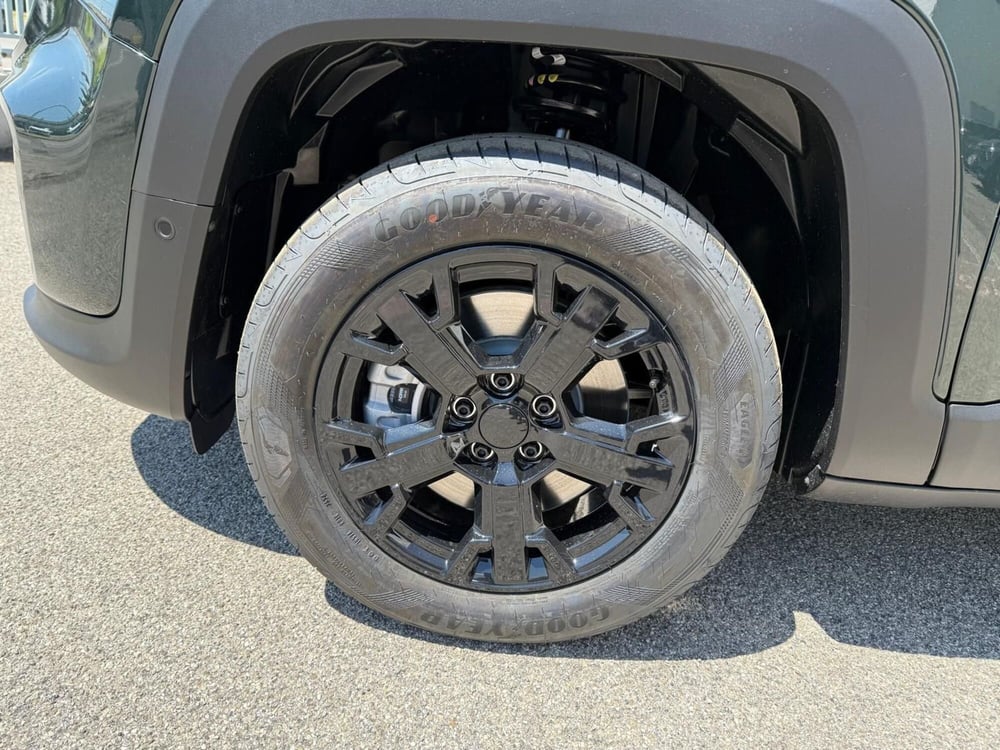 Jeep Renegade nuova a Arezzo (18)