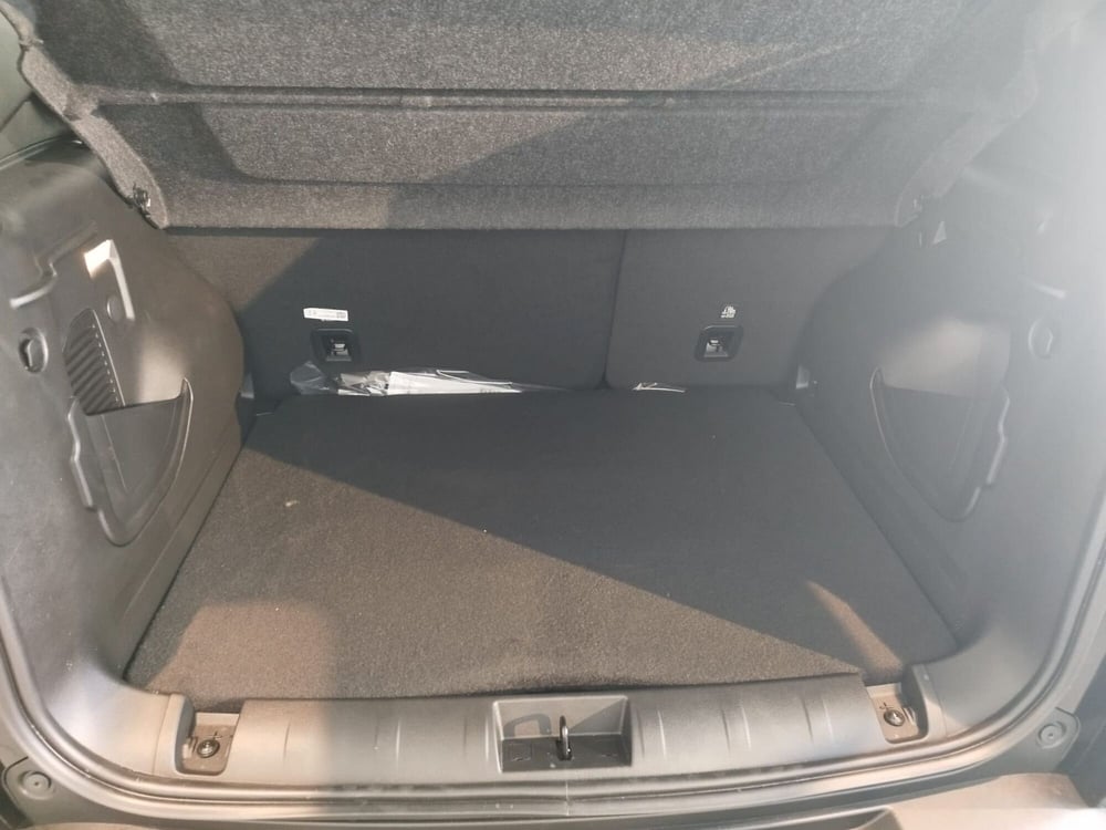 Jeep Renegade nuova a Arezzo (12)