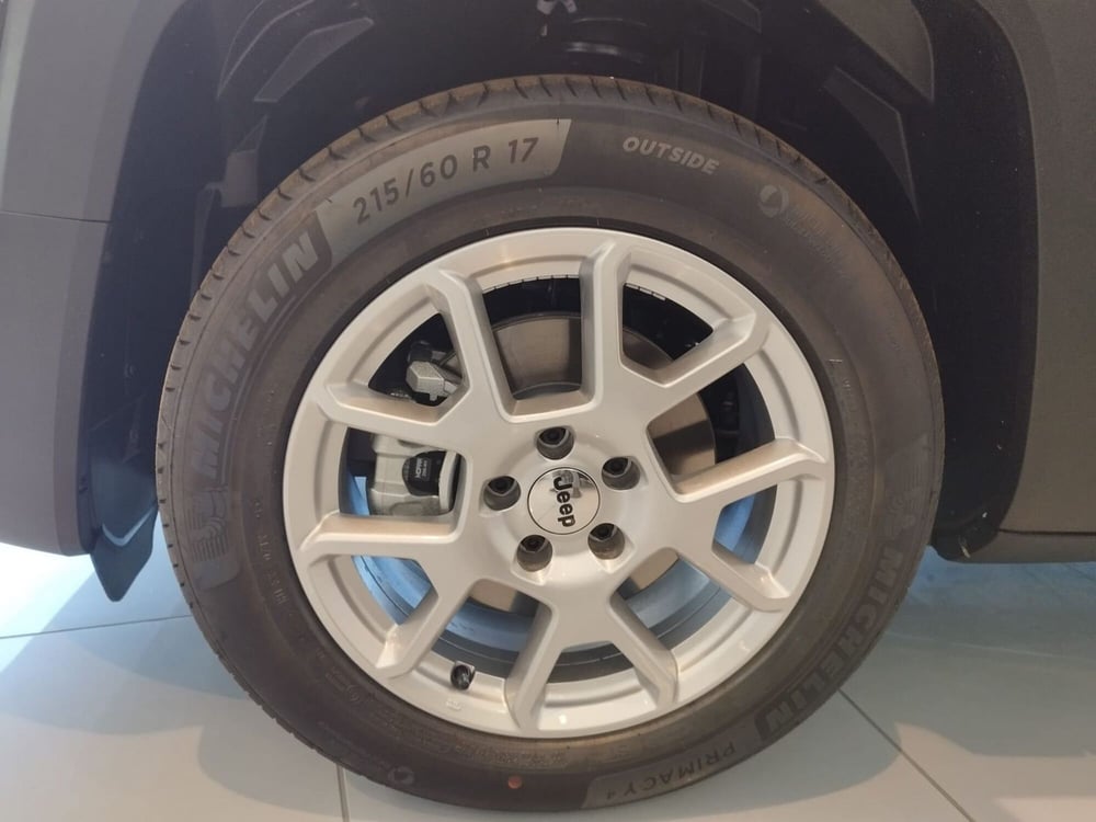 Jeep Renegade nuova a Arezzo (20)