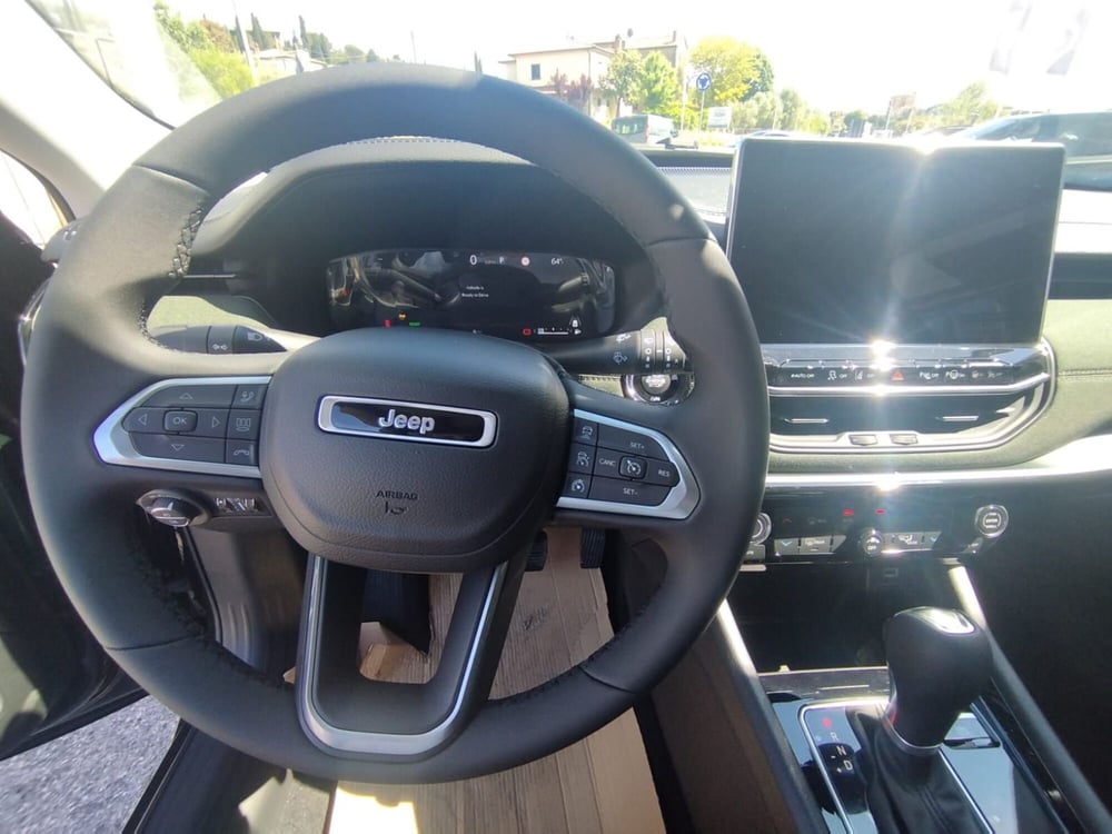 Jeep Compass nuova a Arezzo (10)