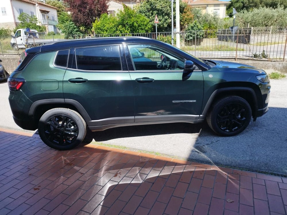 Jeep Compass nuova a Arezzo (4)