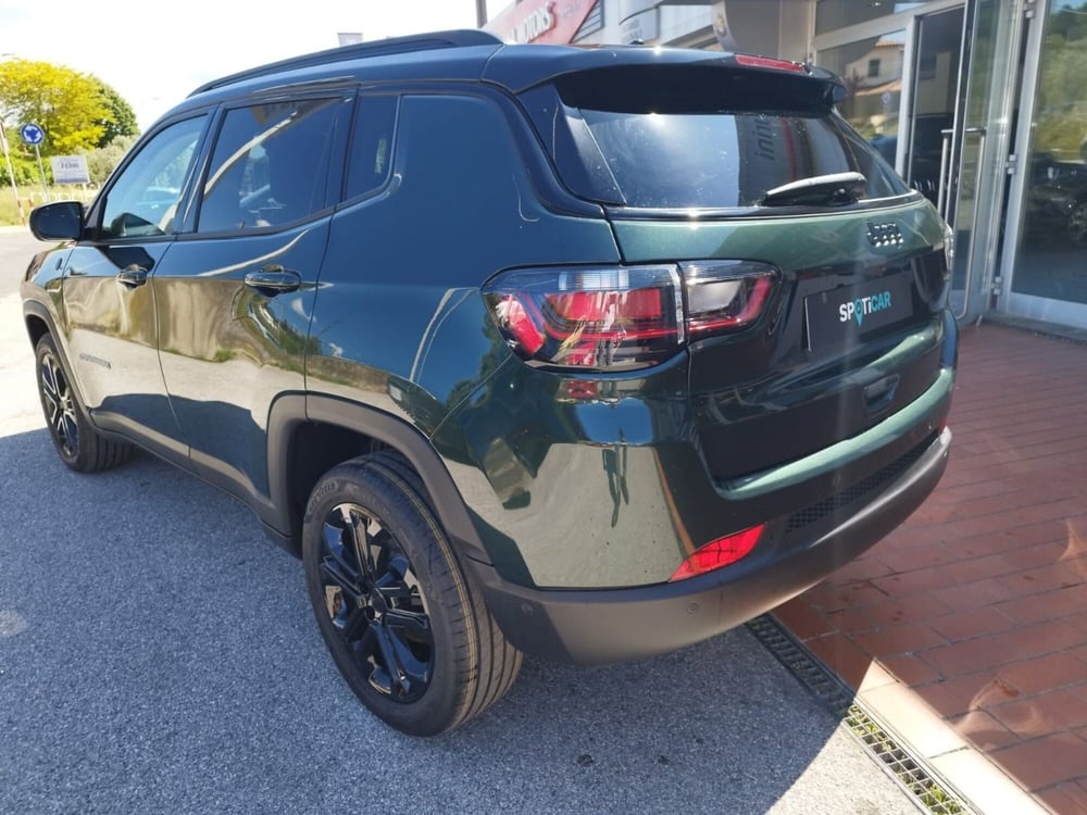 Jeep Compass nuova a Arezzo (8)