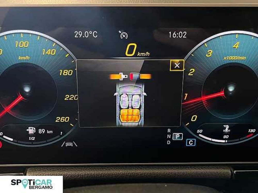 Mercedes-Benz GLA SUV usata a Bergamo (10)