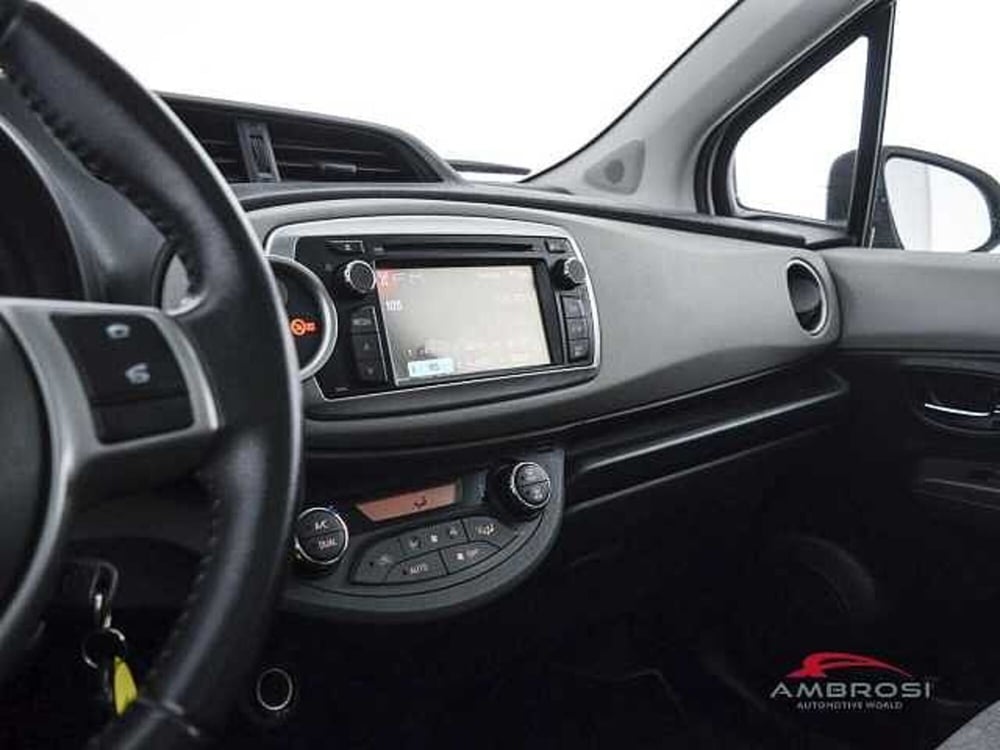 Toyota Yaris usata a Perugia (20)