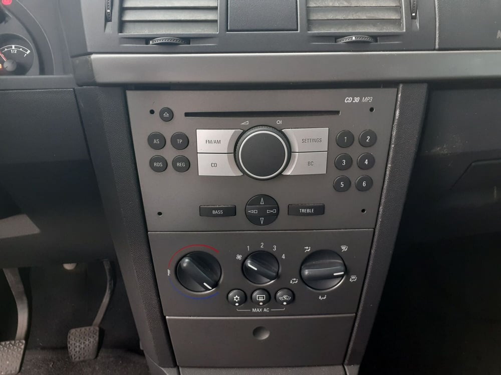 Opel Meriva usata a Modena (10)
